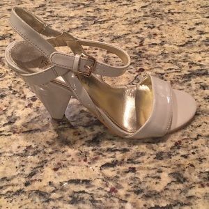 Rampage Nude Heels - Size 7.5